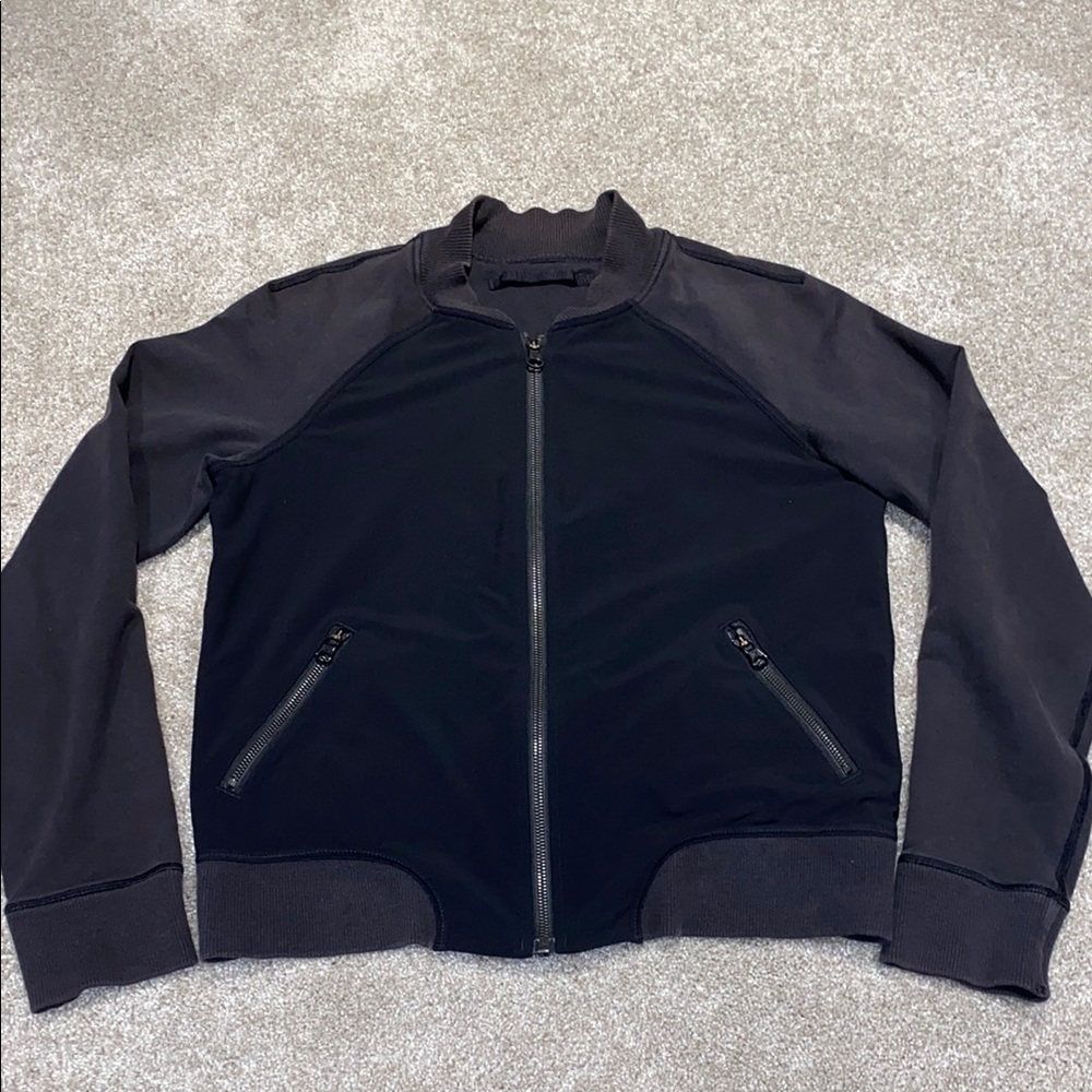 Lululemon Black Zip Up Jacket Two Tone Size 10‎